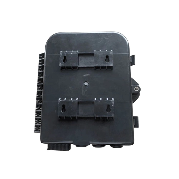 How to tell if a circuit breaker has tripped in a distribution box