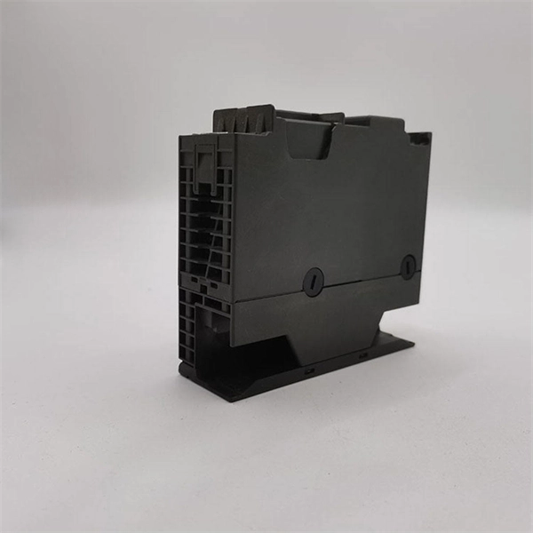 How to wire the electrical distribution box for track rails 