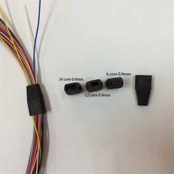 Canadian Plastic Distribution Box Manufacturer