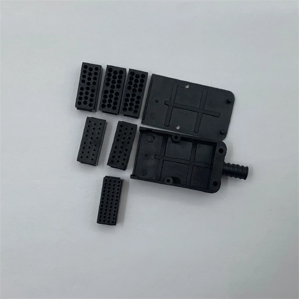 The distribution box has a back panel 