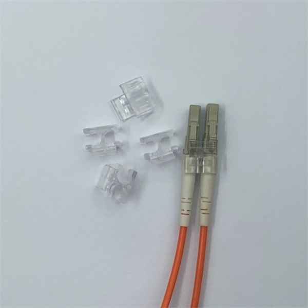 Horizontal elbow of fiber optic cable duct
