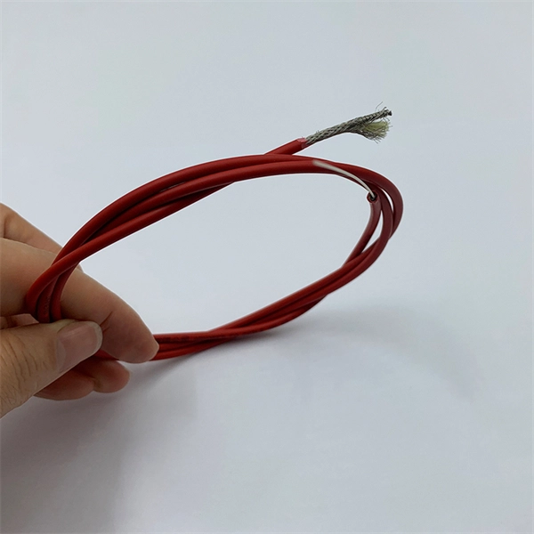 Fiber Optic Cable Wall Socket Installation Method