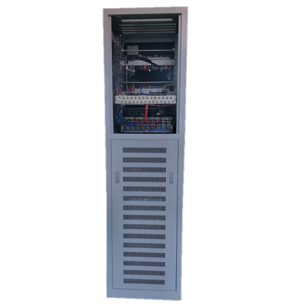 Is it okay to put fiber optic cables in cable trays 