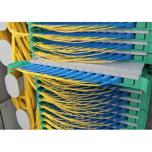 High-density server racks with cold aisle IP68 in stock 
